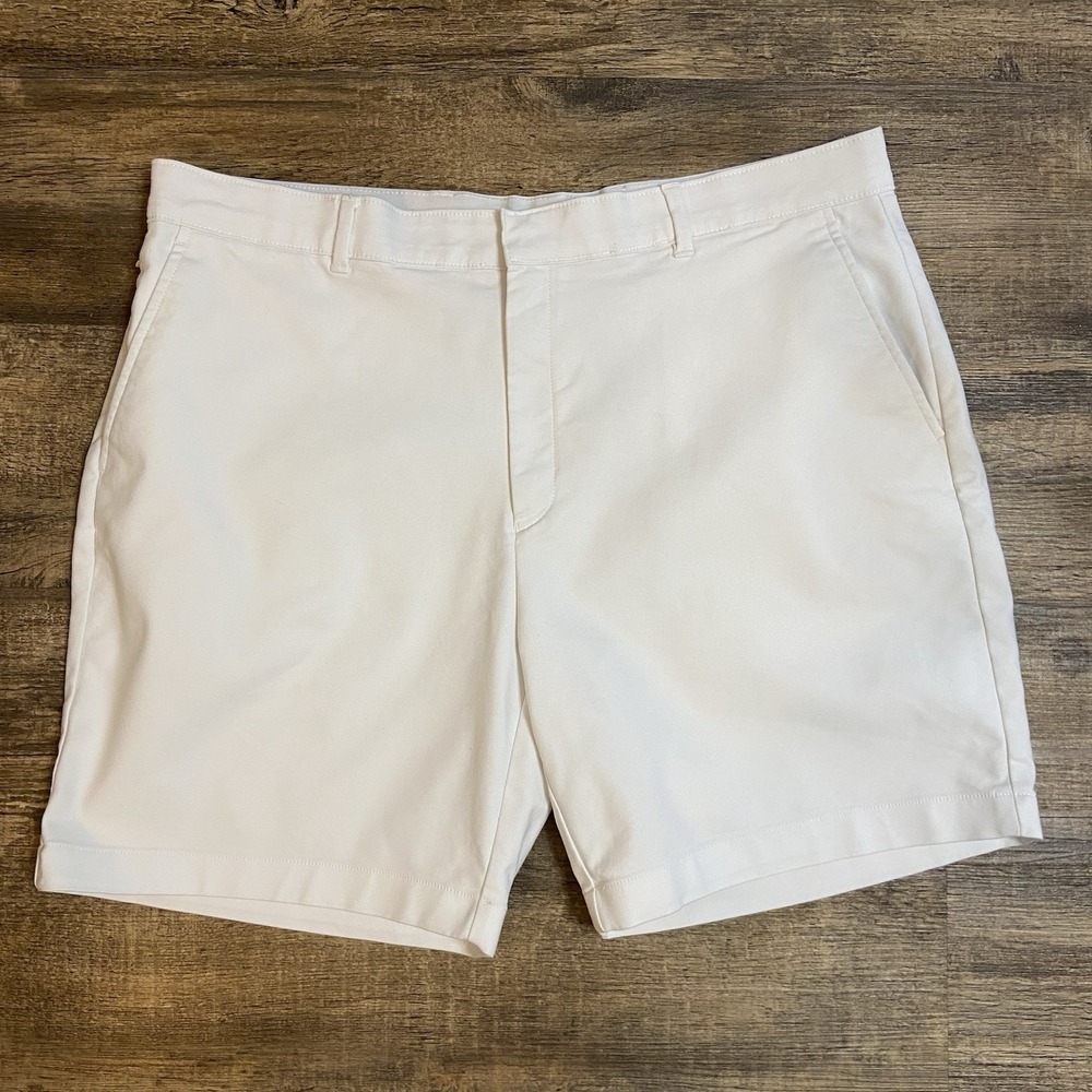 Alfani Mens Size‎ 40 Classic Fit Flat Front Chino Shorts White